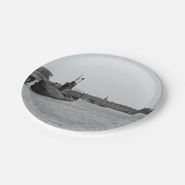 Submarine at a port paper plates (Angled)