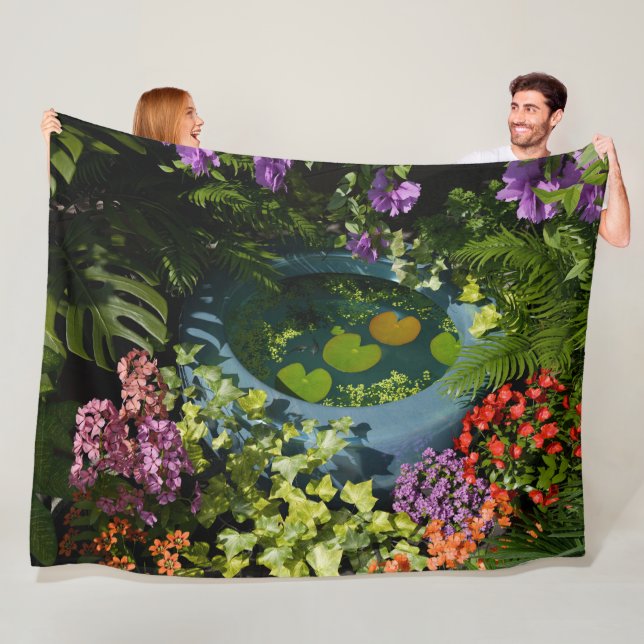 Suiren Bachi Fleece Blanket (In Situ)