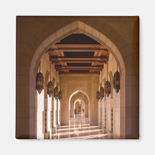 Sultan Qaboos Grand Mosque in Muscat, Oman Magnet (Front)