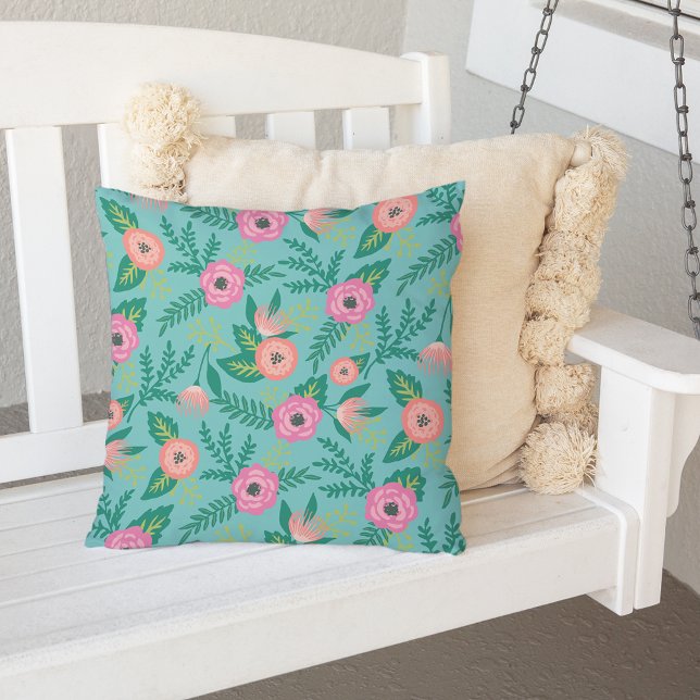 Summer Blooms Tropical Floral Pattern Throw Pillow (Creator Uploaded)
