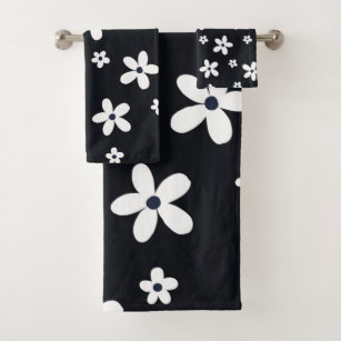 https://rlv.zcache.com/summer_boho_black_white_daisy_flowers_bath_towel_set-rbeedac13c7d544669334857b8c081625_ezaga_307.jpg?rlvnet=1