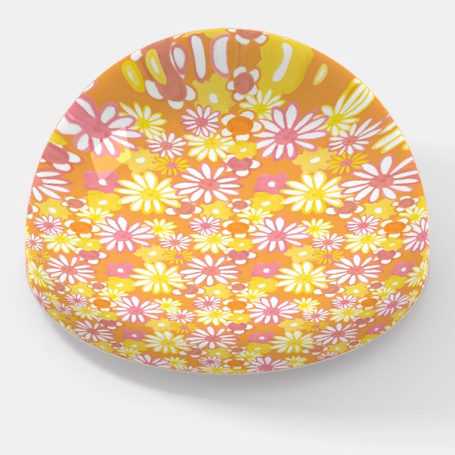 Summer Daisies Paperweight (Angled)