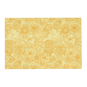 Summer floral pattern in warm colors placemat