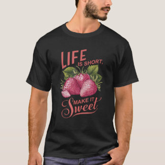 Summer Flower Botanical Strawberry Wildflower  T-Shirt