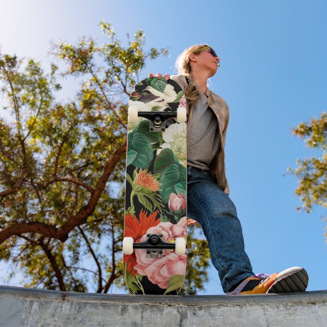 Summer flower pattern  skateboard (Outdoor 1)