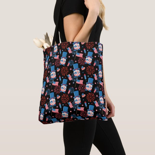 Summer Fun Gnome 4th of July Tote Bag (Close Up)