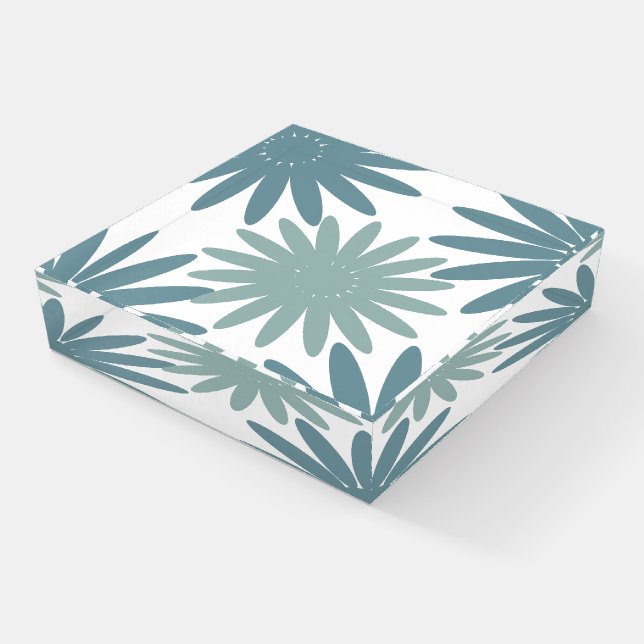 Summer Green Daisies on Clear Glass Paperweight (Angled)