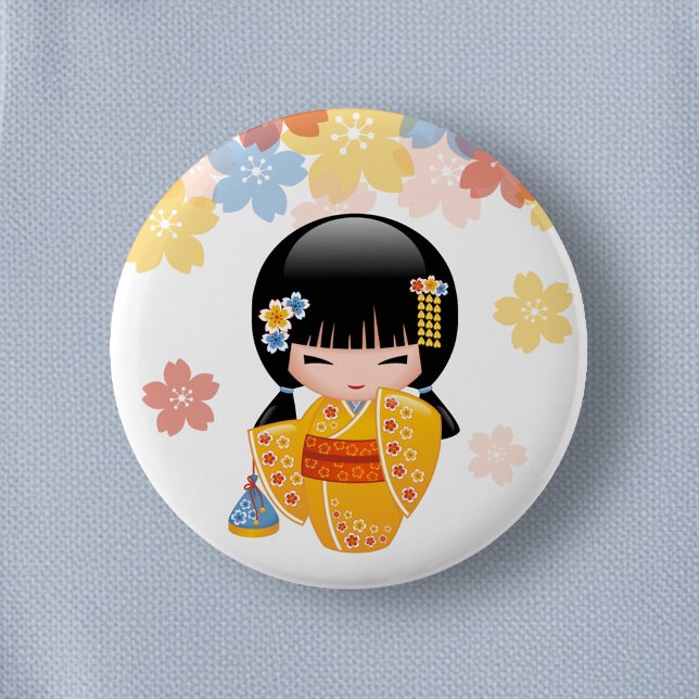 Summer Kokeshi Doll - Yellow Kimono Geisha Girl Pinback Button (Creator Uploaded)