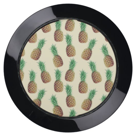 Summer Light Beige Pineapple Pattern USB Charging Station (Front)