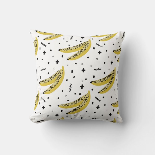 Summer seamless pattern with bananas in pop art st throw pillow (Front)
