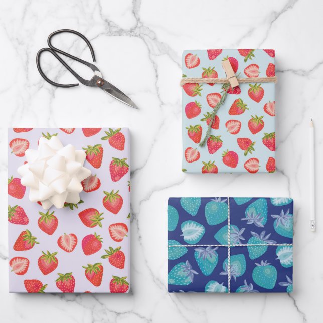 Summer Strawberry pattern Wrapping Paper Sheets (Front)