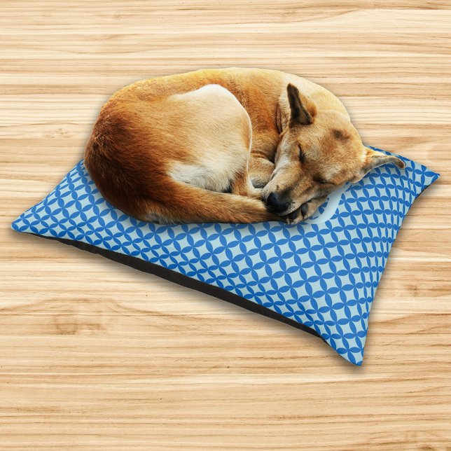 Summer tile with azure circles on baby blue pet bed (Summer tile with azure circles on baby blue pet bed)