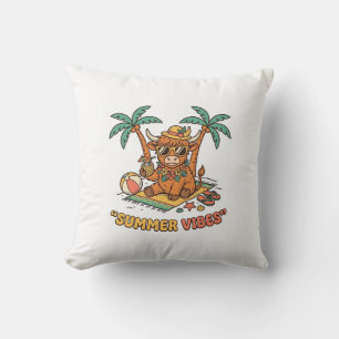Summer Vibes Cute Highland Cow Beach Vacation Shir Throw Pillow