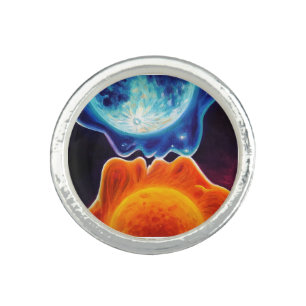 Sun and moon kiss ring