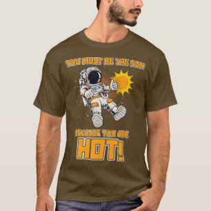 Sun astronaut outerspace eploration discovery dati T-Shirt