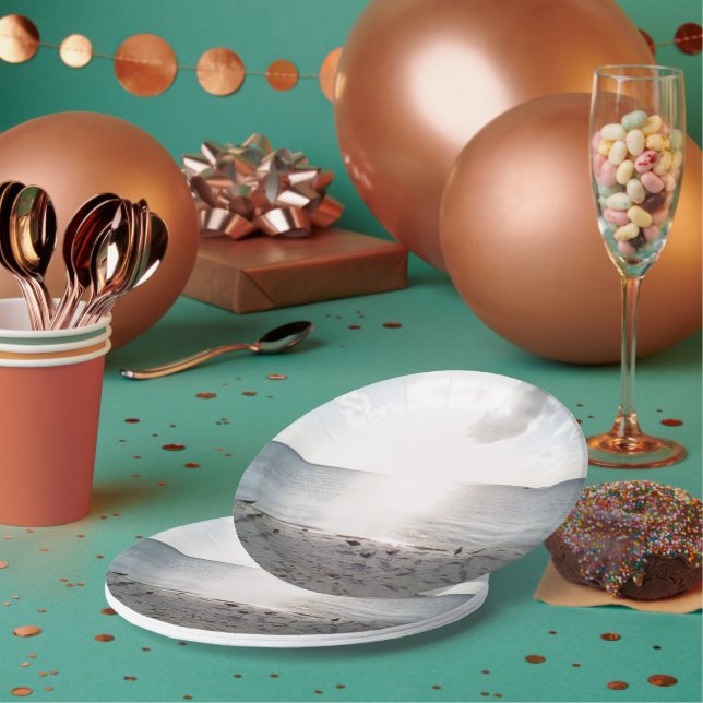 Sun Glory At The Beach Paper Plates (Multi)