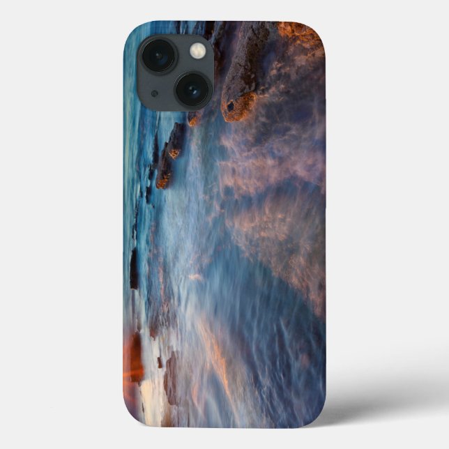 Sun rays illuminate the Pacific Ocean Case-Mate iPhone Case (Back)
