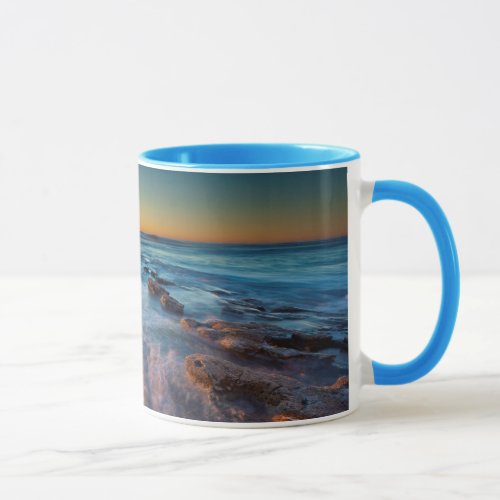 Sun rays illuminate the Pacific Ocean Mug