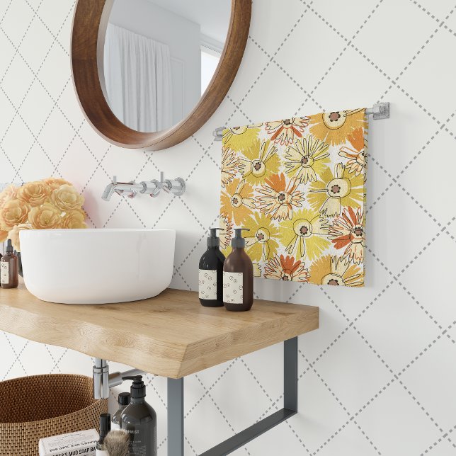 SunburstBloom-Radiant Floral Pattern In Warm Tones Bath Towel Set (Creator Uploaded)