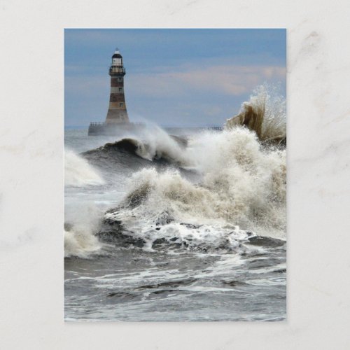 Sunderland _ Roker Pier  Lighthouse Postcard