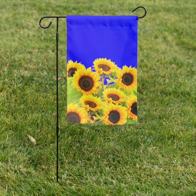 Sunflower Garden Flag Ukrainian Flag Colors (In SItu)