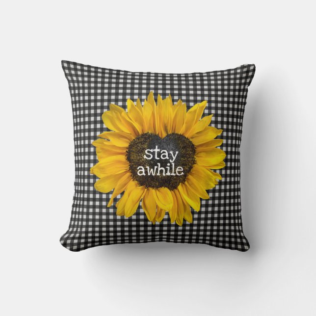 Sunflower Heart on Gingham  Throw Pillow (Front)