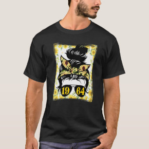 Sunflower Mom Born In 1964 Birthday Gardening Woma T-Shirt