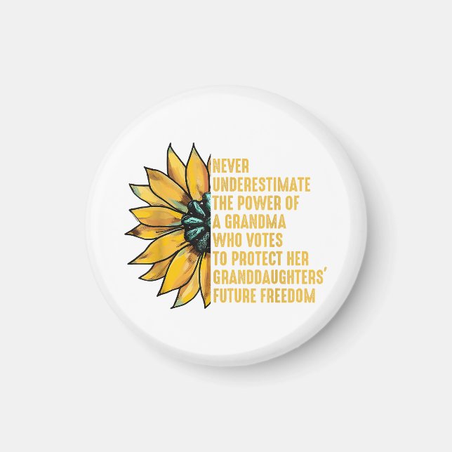 Sunflower Never Underestimate The Power Of Grandma Magnet (Front)