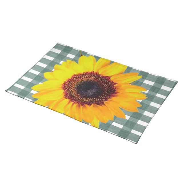 Sunflower on Gingham Cloth Placemat (On Table)