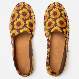   Sunflower pattern in burgundy 