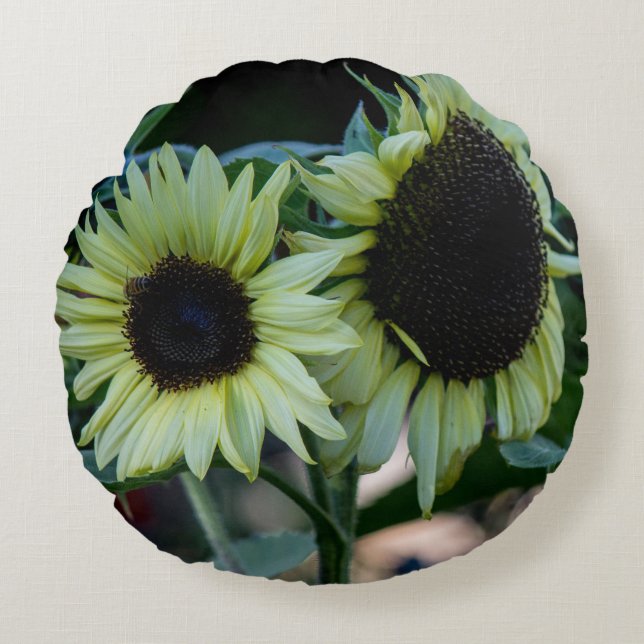 Sunflower Round Pillow (Front)