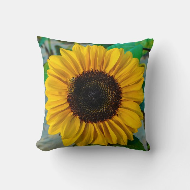 Sunflower Supreme Throw Pillow (Front)