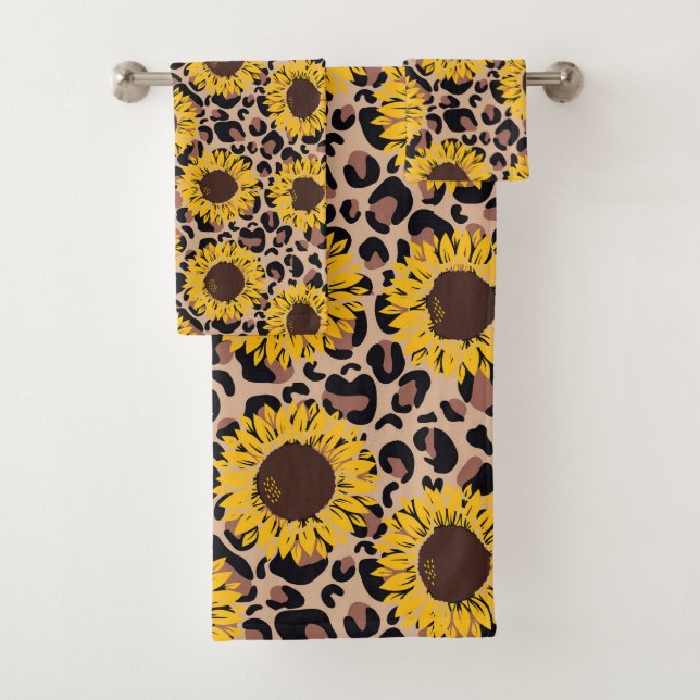 Sunflowers and Cheetah Print  Bath Towel Set (Insitu)