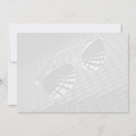 Sunglasses on grid background (Back)