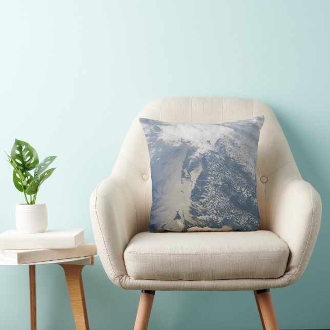 Sunglint On The Massachusetts Coastline. Throw Pillow (Chair)