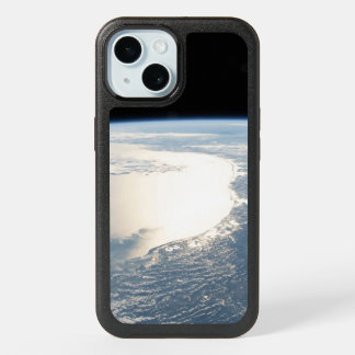 Sunglint Reflects Off The Gulf Of Mexico iPhone 15 Case