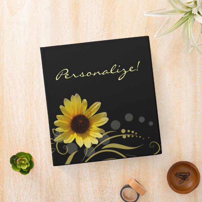 Sunny Daisy Binder (In Situ)