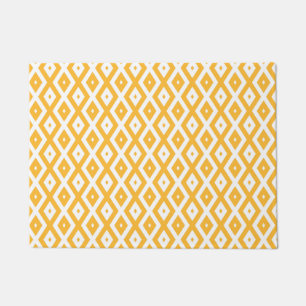 Sunny yellow and white diamond pattern doormat