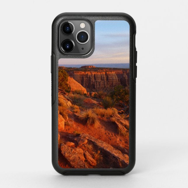 Sunrise on the Grand View Trail at CO Monument Otterbox iPhone Case (Back)