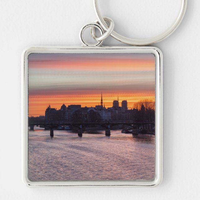 Sunrise over Ile de la Cite and Notre Dame - Paris Keychain (Front)