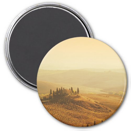 Sunrise over Tuscany round magnet