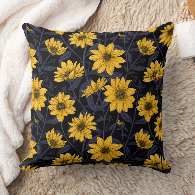 Sunroot, wild sunflower in yellow and blue throw pillow (Blanket)