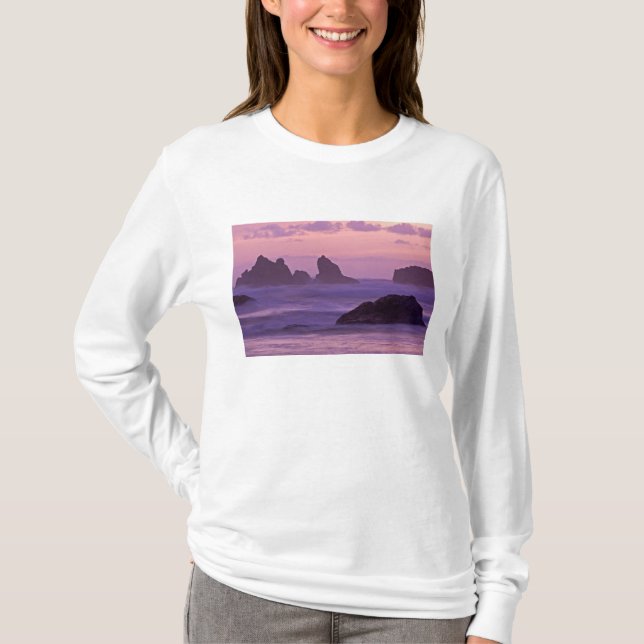 Sunset at Bandon Beach Sea Stacks. T-Shirt (Front)