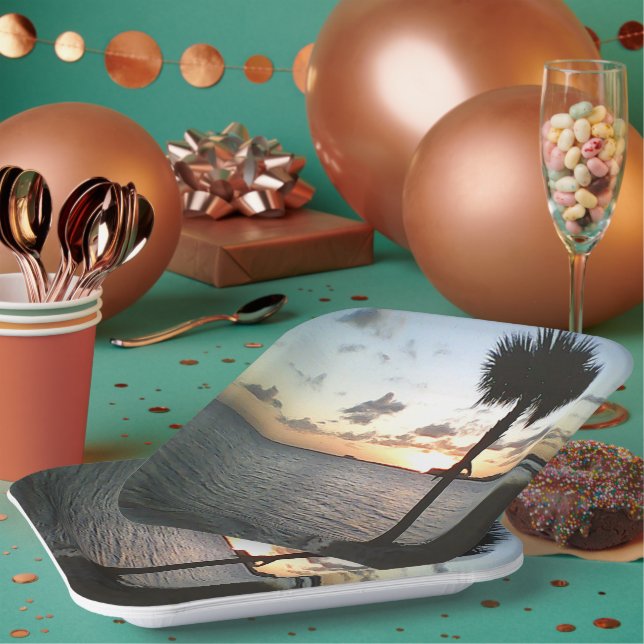 Sunset At The Beach Paper Plates (Multi)