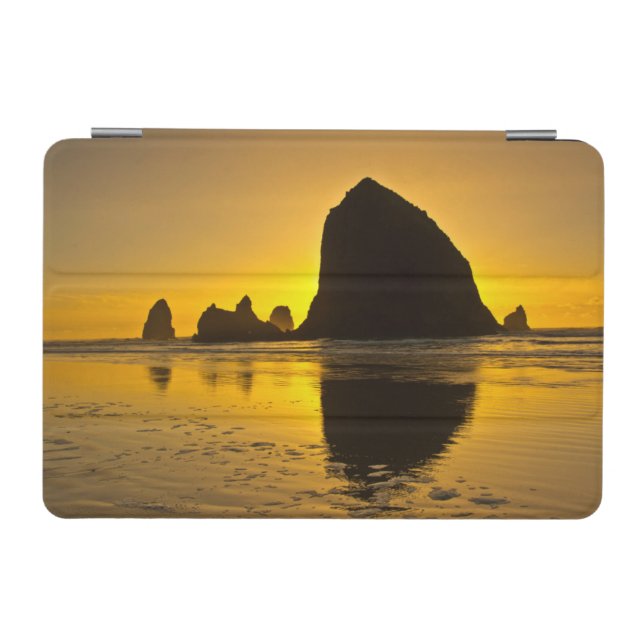 Sunset, Cannon Beach, Oregon, USA iPad Mini Cover (Horizontal)