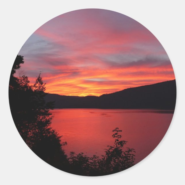 Sunset in Lake and mountain views Classic Round Sticker (Front)