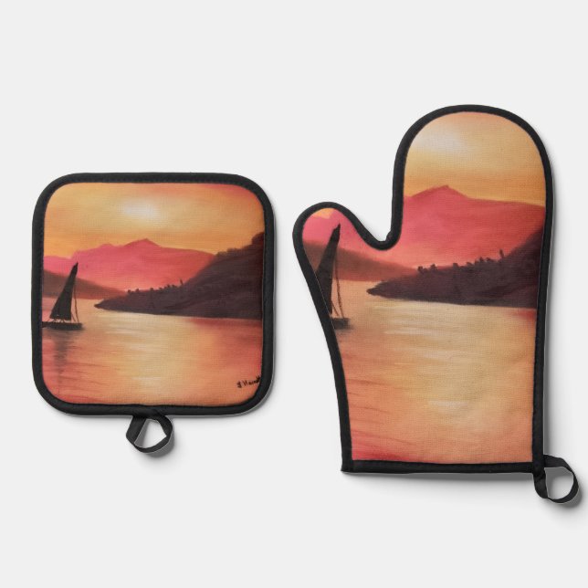 Sunset Oven Mitten and Pot Stand Oven Mitt & Pot Holder Set (Front)