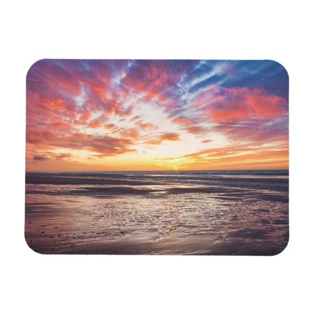 Sunset over beach and sea magnet (Horizontal)