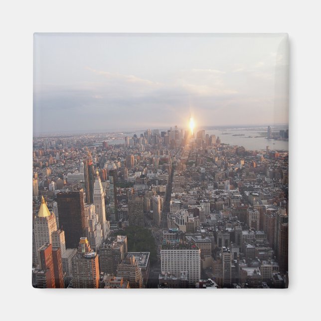 Sunset over Manhattan Magnet (Front)