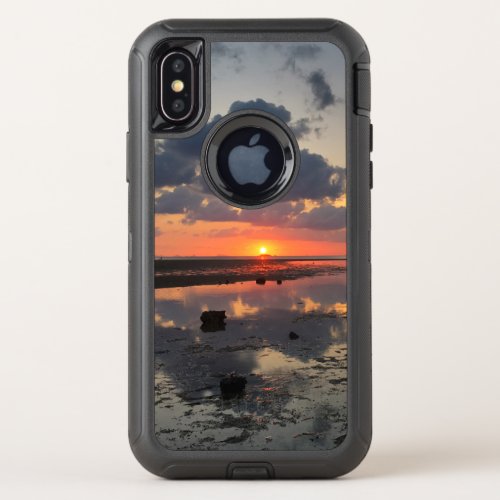 sunset reflection OtterBox defender iPhone XS case